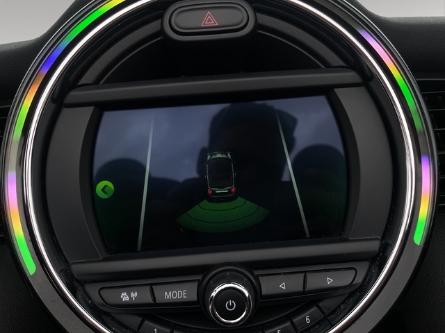 fotoG 13 del MINI MINI Cooper Cabrio 100 kW (136 CV) 136cv Gasolina del 2020 en Alicante