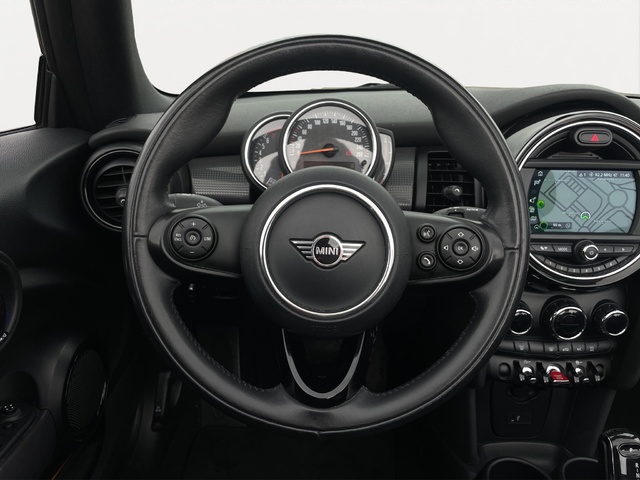 fotoG 14 del MINI MINI Cooper Cabrio 100 kW (136 CV) 136cv Gasolina del 2020 en Alicante