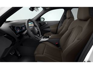 Fotos de BMW X3 xDrive20d color Blanco. Año 2025. 145KW(197CV). Diésel. En concesionario San Rafael Motor, S.L. de Córdoba