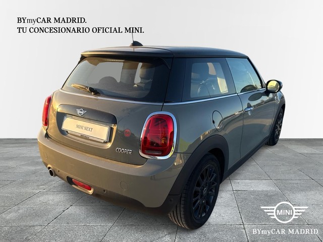 fotoG 3 del MINI MINI Cooper 100 kW (136 CV) 136cv Gasolina del 2019 en Madrid