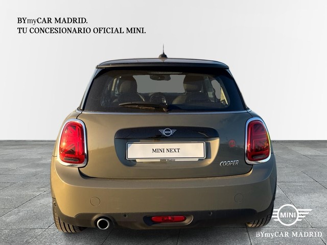 fotoG 4 del MINI MINI Cooper 100 kW (136 CV) 136cv Gasolina del 2019 en Madrid
