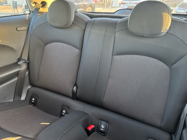 fotoG 8 del MINI MINI Cooper 100 kW (136 CV) 136cv Gasolina del 2019 en Madrid