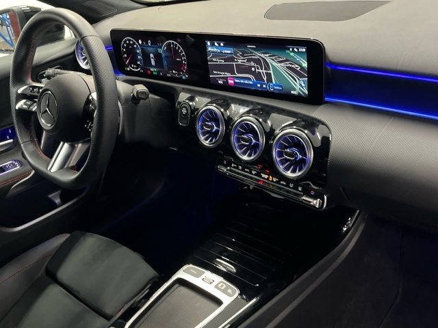 Mercedes-Benz Clase A Compacto 250 e con tecnología híbrida EQ 160 kW (218 CV)