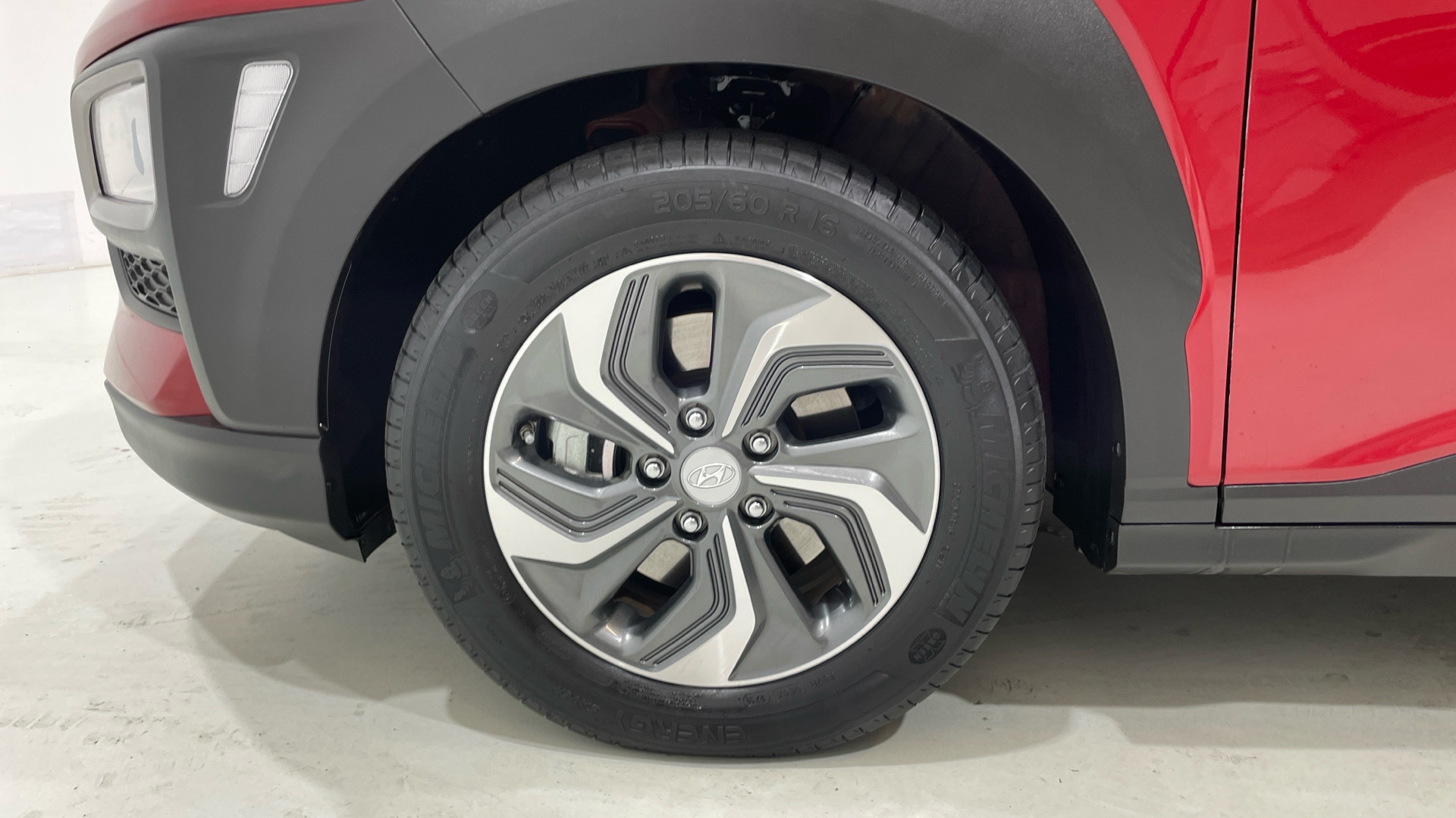 Hyundai Kona 1.6 GDI HEV en Barcelona