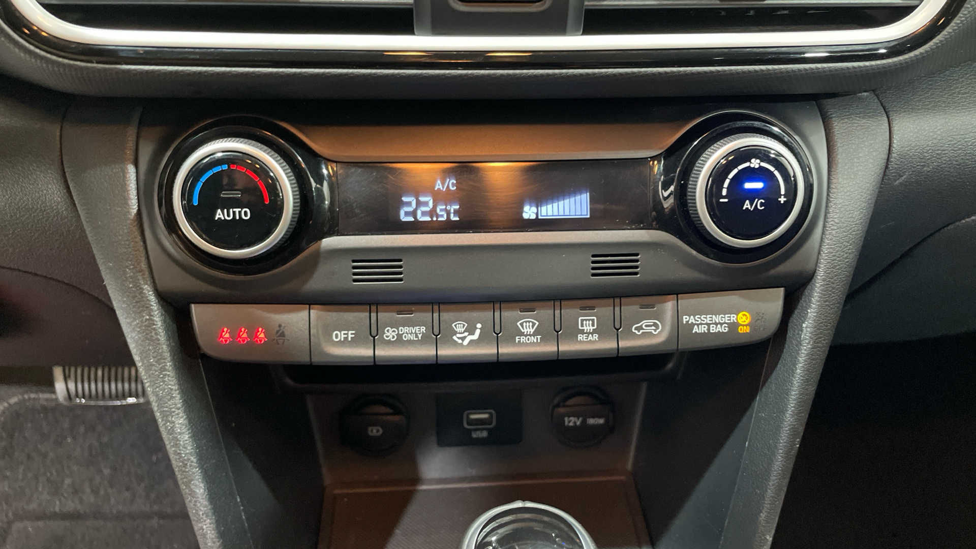 Hyundai Kona 1.6 GDI HEV en Barcelona