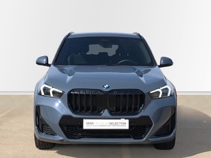Fotos de BMW X1 sDrive18d color Gris. Año 2023. 110KW(150CV). Diésel. En concesionario Proa Premium Palma de Illes Balears