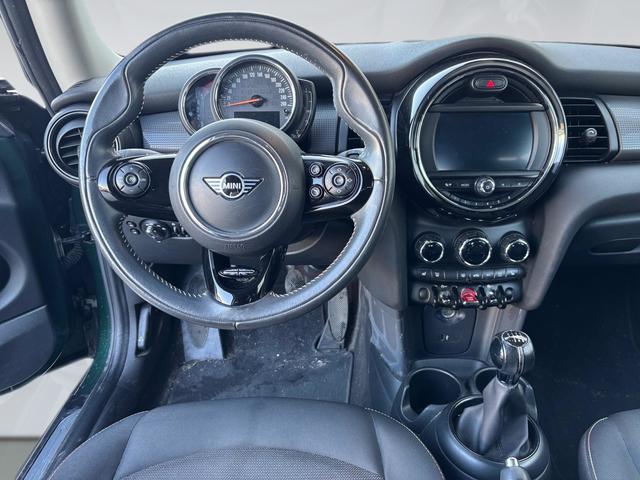 fotoG 10 del MINI MINI 3 Puertas Cooper D 85 kW (116 CV) 116cv Diésel del 2020 en Málaga