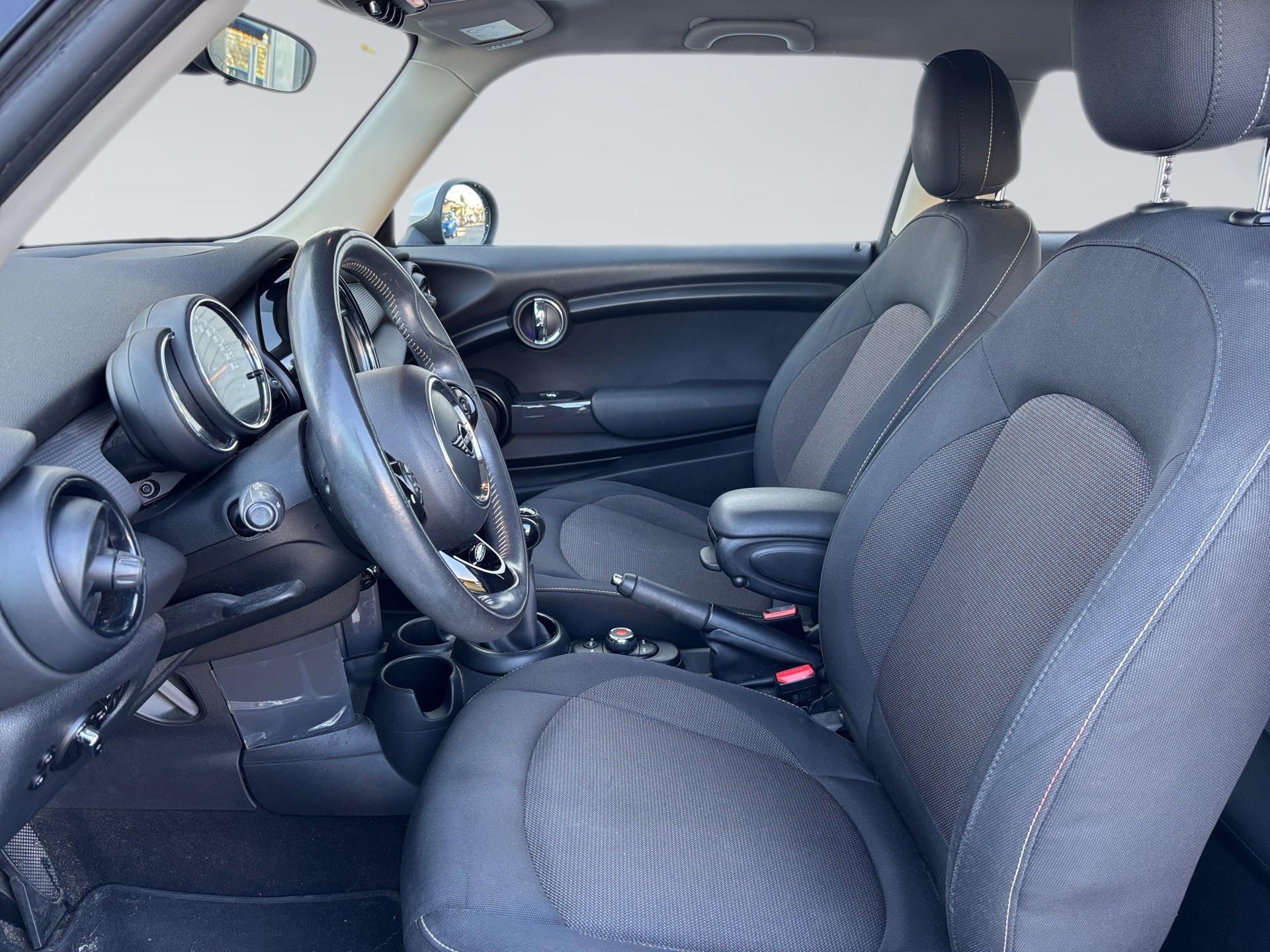 fotoG 11 del MINI MINI 3 Puertas Cooper D 85 kW (116 CV) 116cv Diésel del 2020 en Málaga