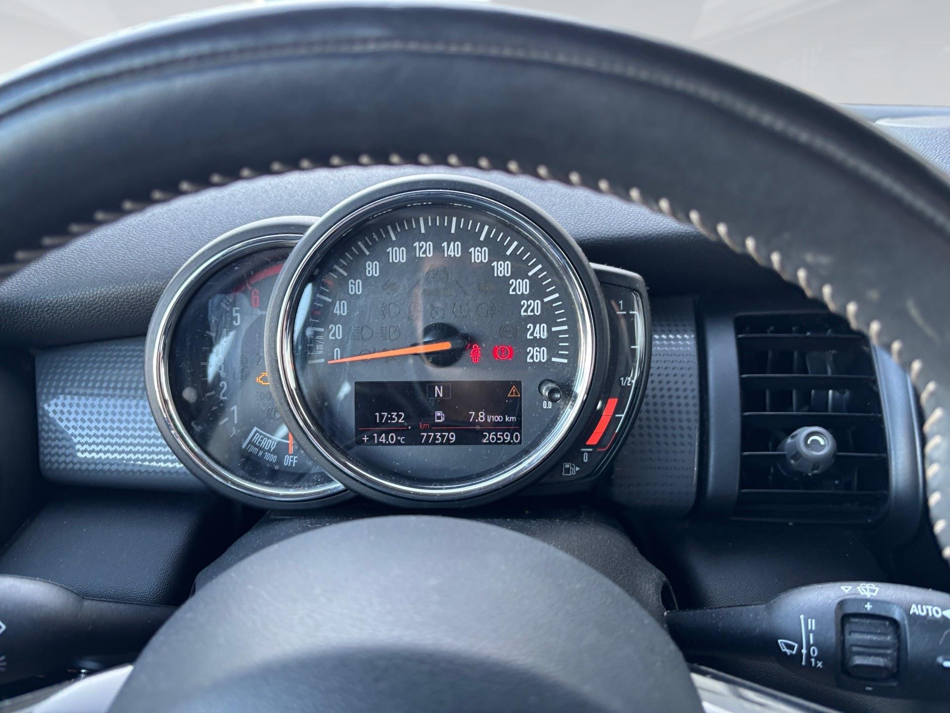 fotoG 12 del MINI MINI 3 Puertas Cooper D 85 kW (116 CV) 116cv Diésel del 2020 en Málaga