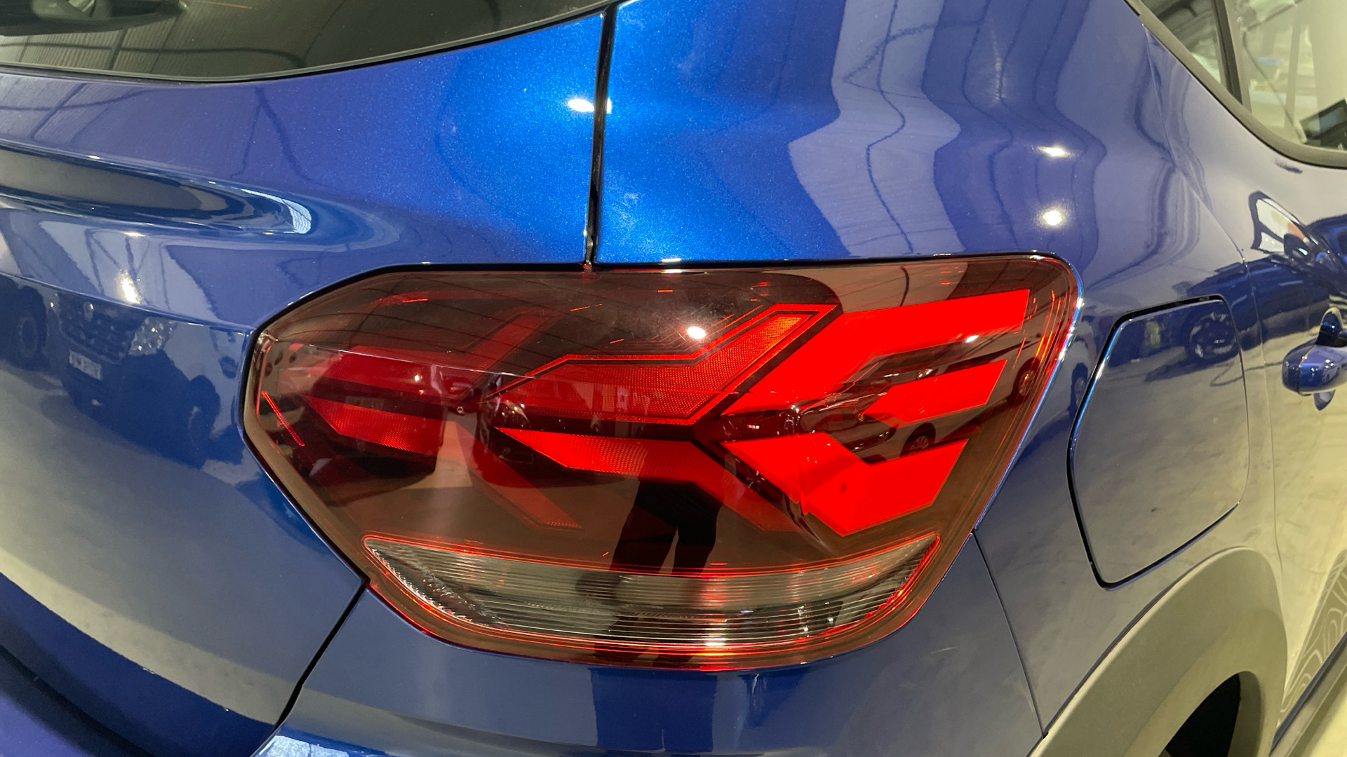 Dacia Sandero ECO-G 100 en Barcelona