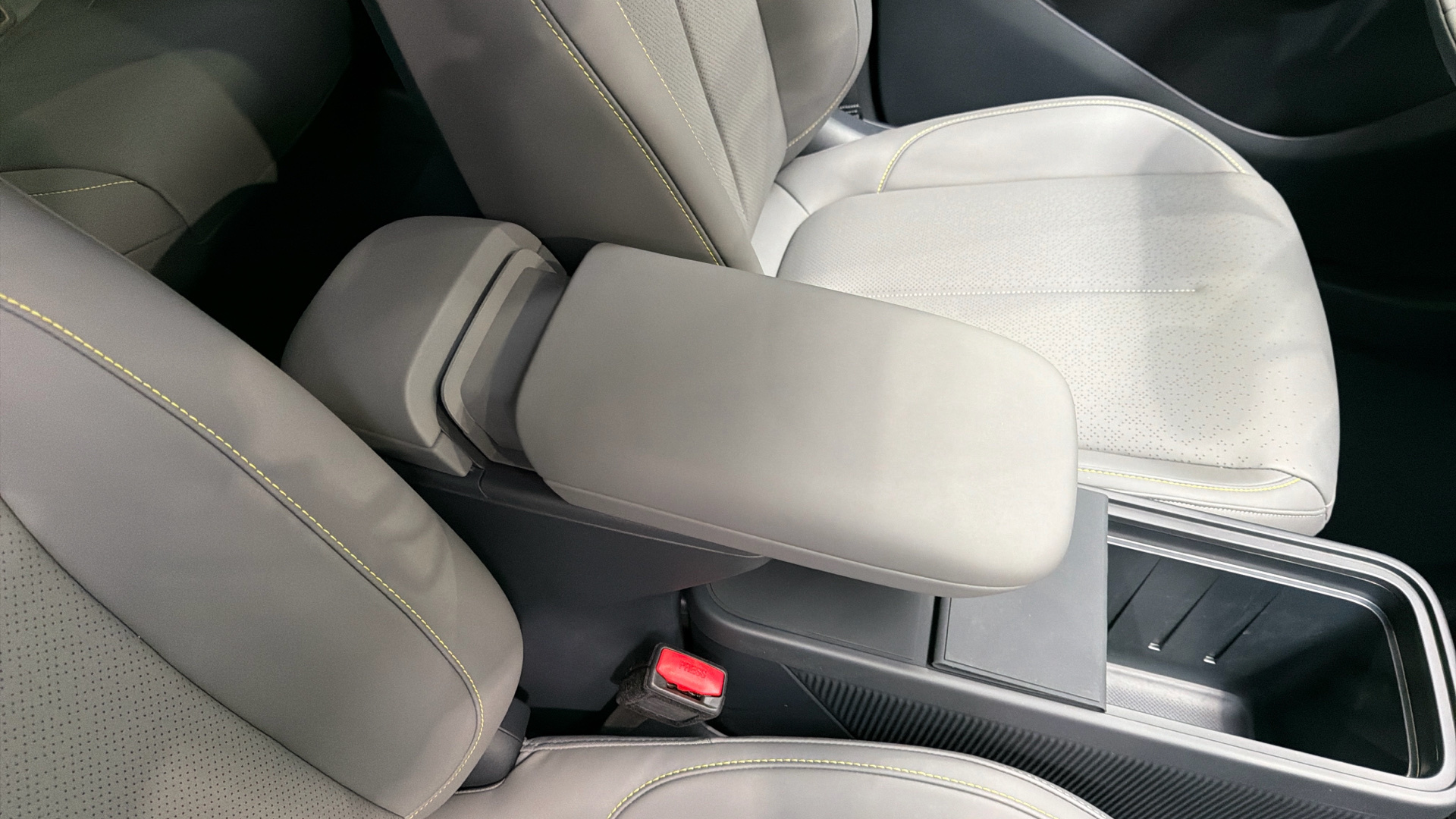 Lynk & Co 02 Km0 109525260 - 22