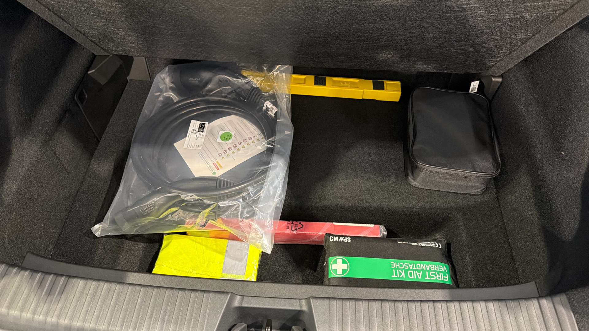 Lynk & Co 02 Km0 109525260 - 36