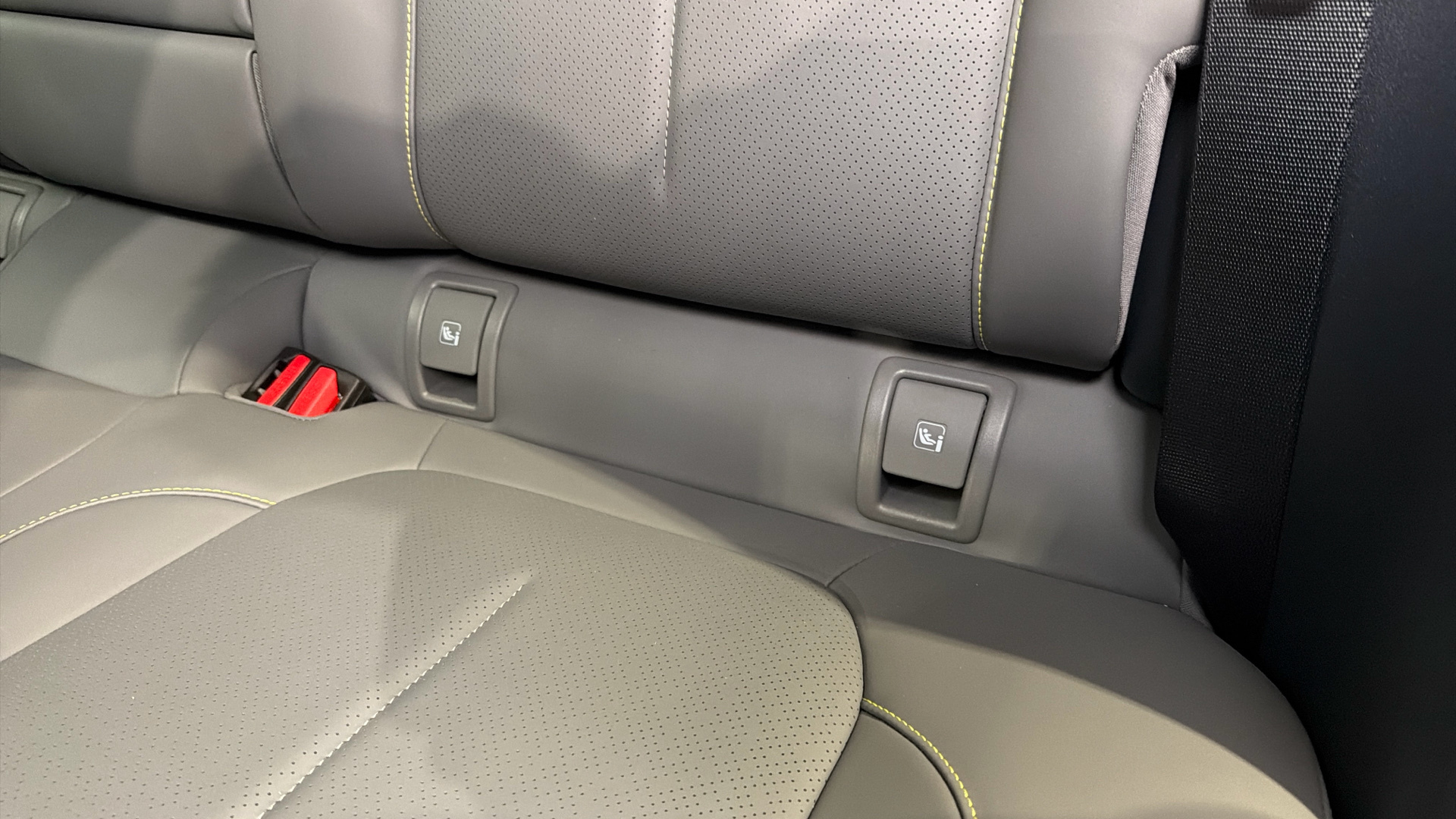 Lynk & Co 02 Km0 109525260 - 49