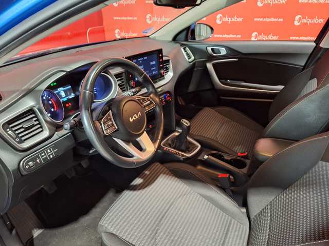 Kia Ceed 1.6 MHEV iMT Drive 100 kW (136 CV)