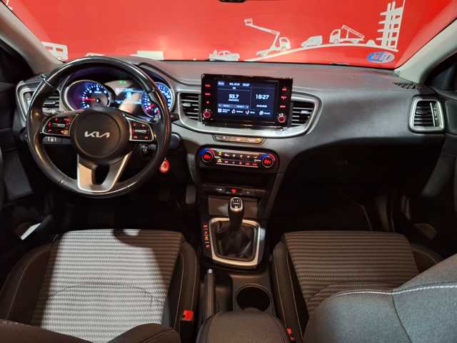 Kia Ceed 1.6 MHEV iMT Drive 100 kW (136 CV)
