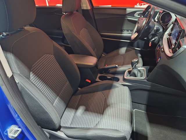 Kia Ceed 1.6 MHEV iMT Drive 100 kW (136 CV)