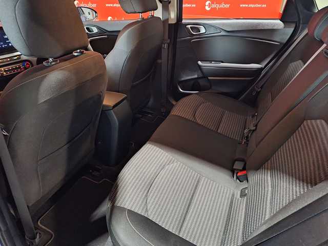 Kia Ceed 1.6 MHEV iMT Drive 100 kW (136 CV)