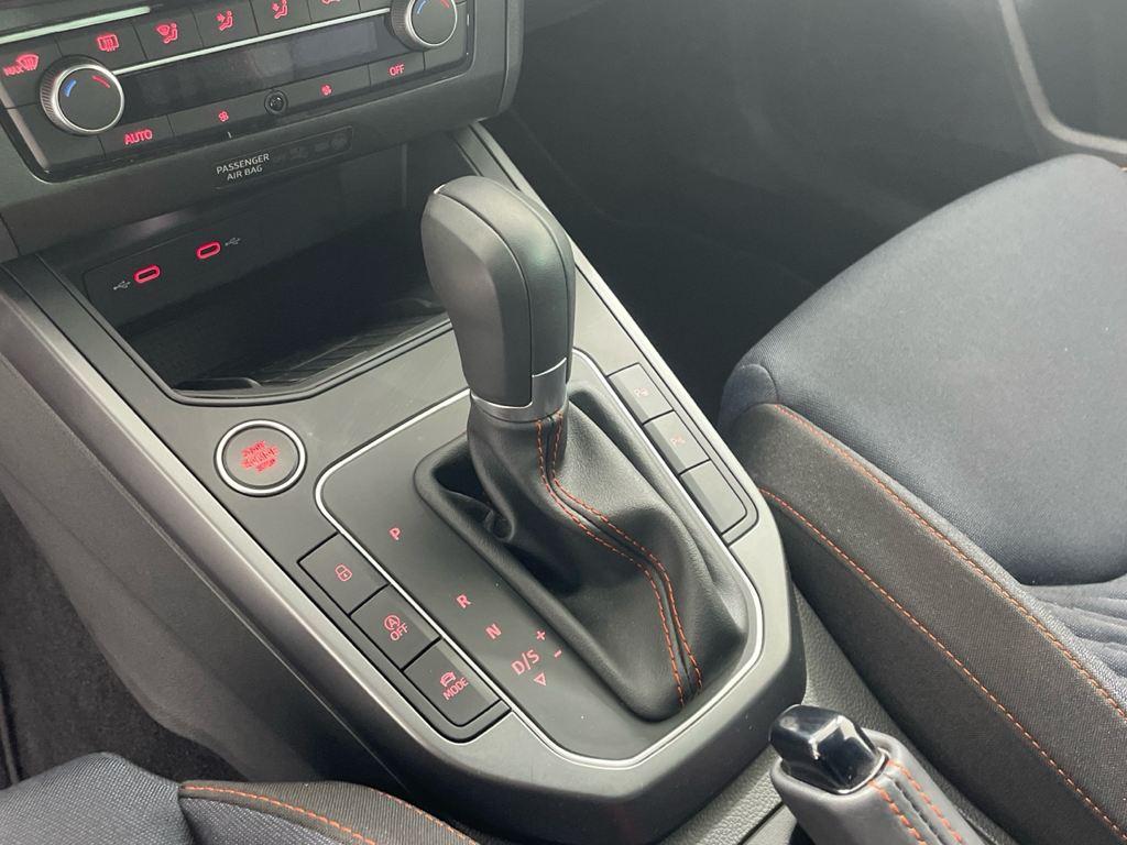 SEAT Arona 1.5 TSI en Barcelona