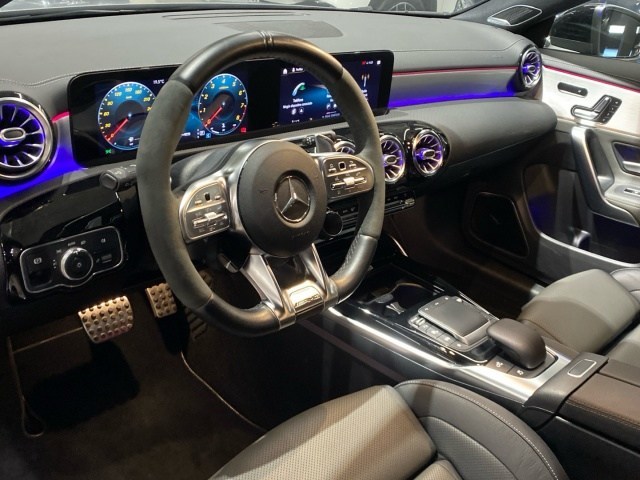 Mercedes-Benz CLA CLA 45 S AMG en Barcelona