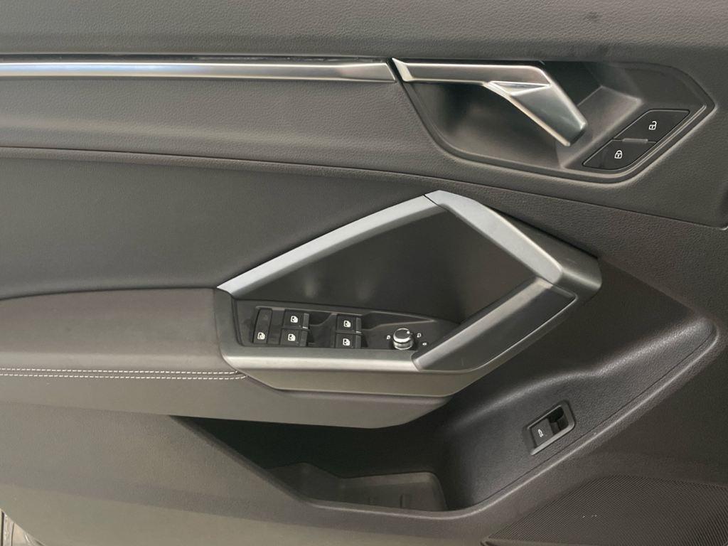 Audi Q3 40 TFSI en Barcelona