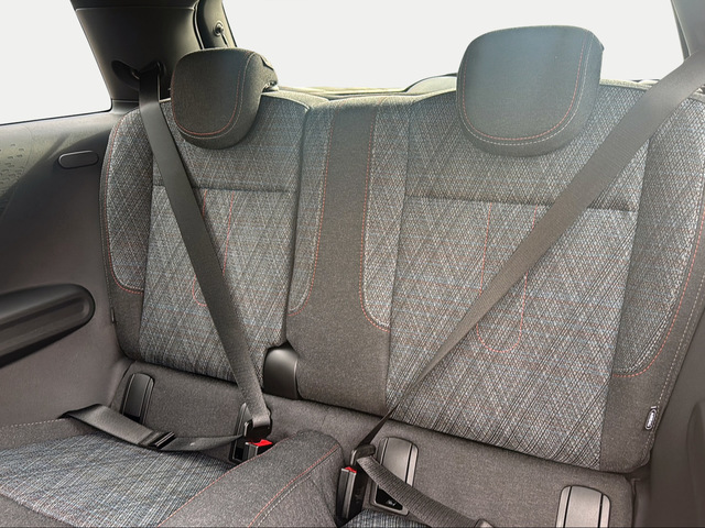 fotoG 8 del MINI MINI Cooper C 115 kW (156 CV) 156cv Gasolina del 2026 en Granada