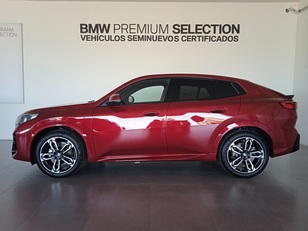 Fotos de BMW X2 xDrive20d color Rojo. Año 2025. 120KW(163CV). Diésel. En concesionario Albamocion S.L. ALBACETE de Albacete