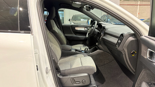 Volvo XC40 B3 G Ocasión 120 KW (163CV) - 42