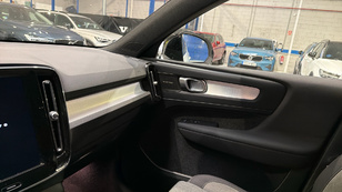 Volvo XC40 B3 G Ocasión 120 KW (163CV) - 46