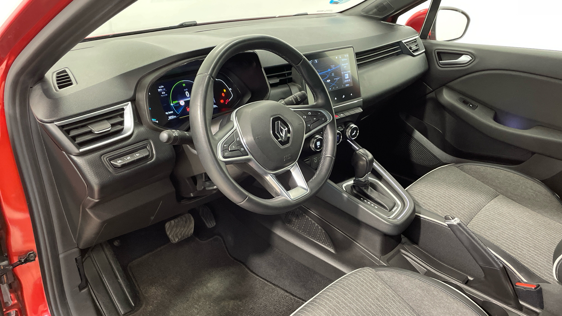 Renault Clio E-Tech Híbrido en Barcelona