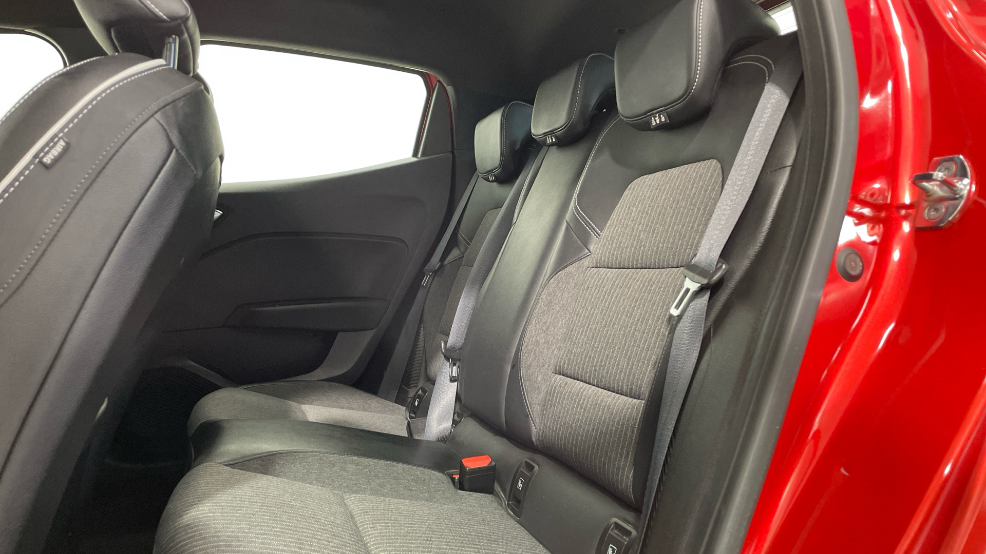 Renault Clio E-Tech Híbrido en Barcelona