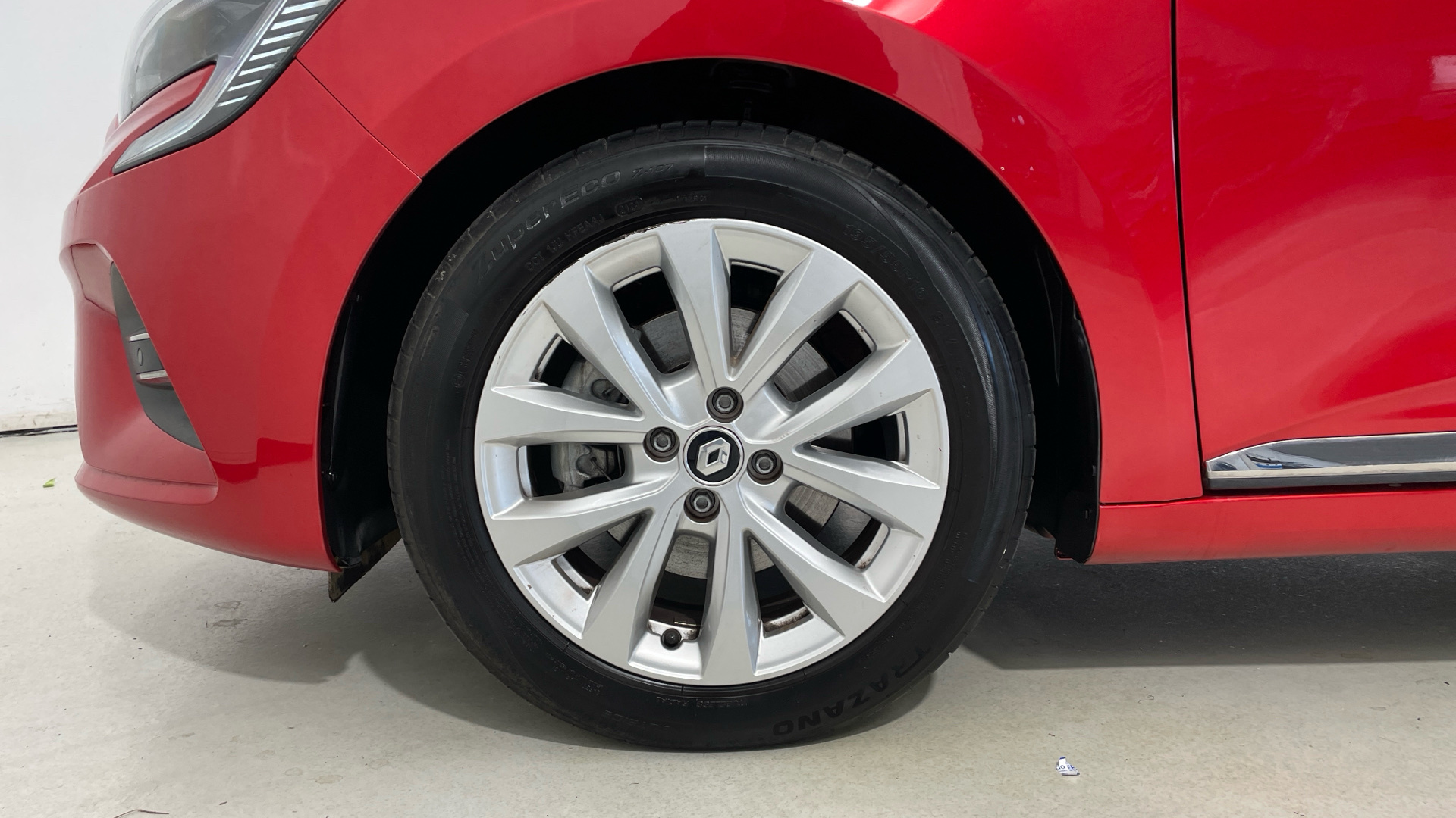 Renault Clio E-Tech Híbrido en Barcelona