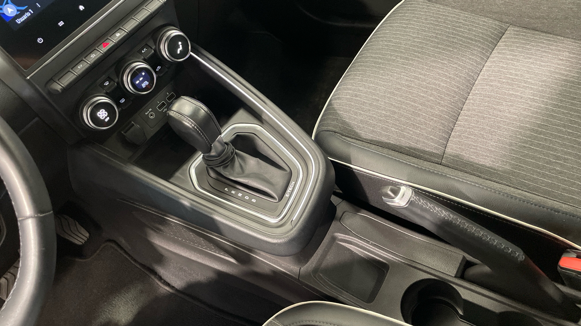 Renault Clio E-Tech Híbrido en Barcelona