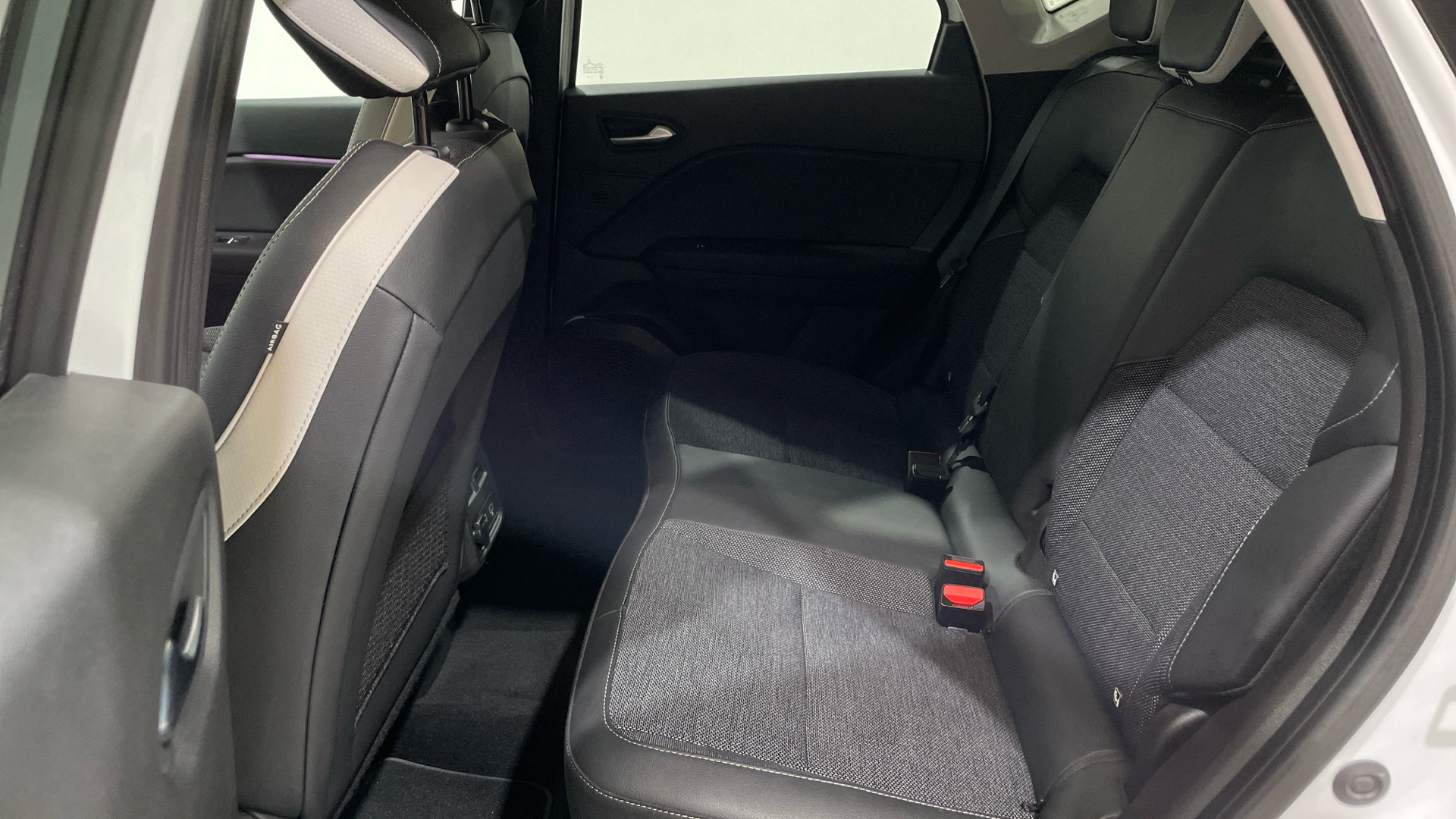 Renault Captur TCe 140 Micro Híbrido en Barcelona