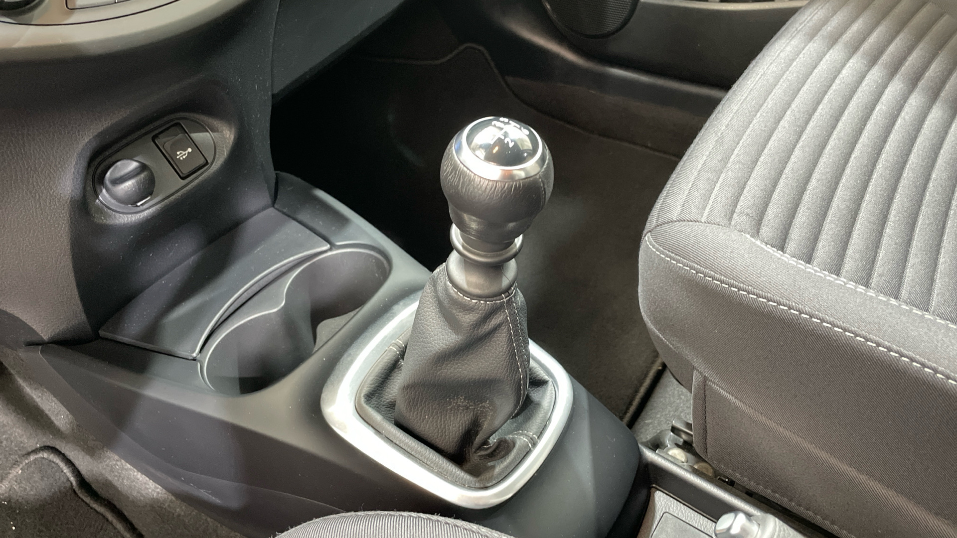 Toyota Yaris 1.5 en Barcelona