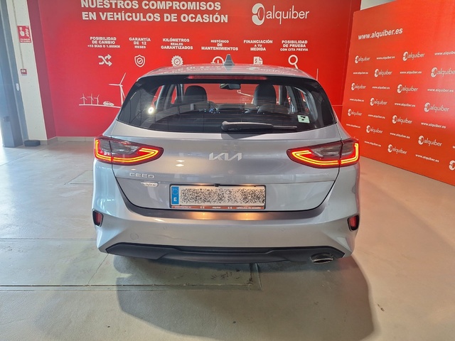 Kia Ceed 1.6 MHEV iMT Drive 100 kW (136 CV)