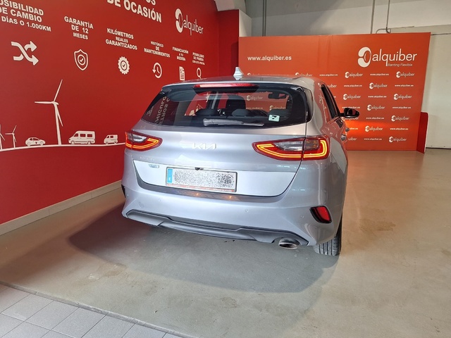 Kia Ceed 1.6 MHEV iMT Drive 100 kW (136 CV)