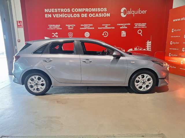 Kia Ceed 1.6 MHEV iMT Drive 100 kW (136 CV)