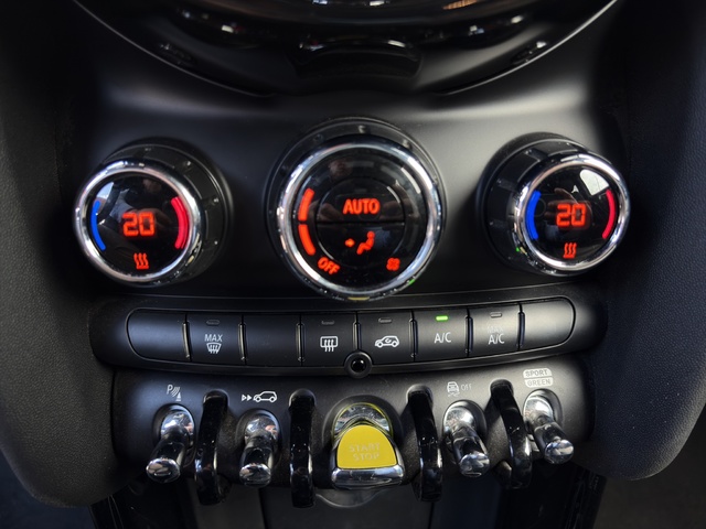 fotoG 21 del MINI MINI Cooper SE 135 kW (184 CV) 184cv Eléctrico del 2022 en Alicante