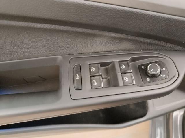 Volkswagen Golf 2.0 TDI 85 kW (115 CV)