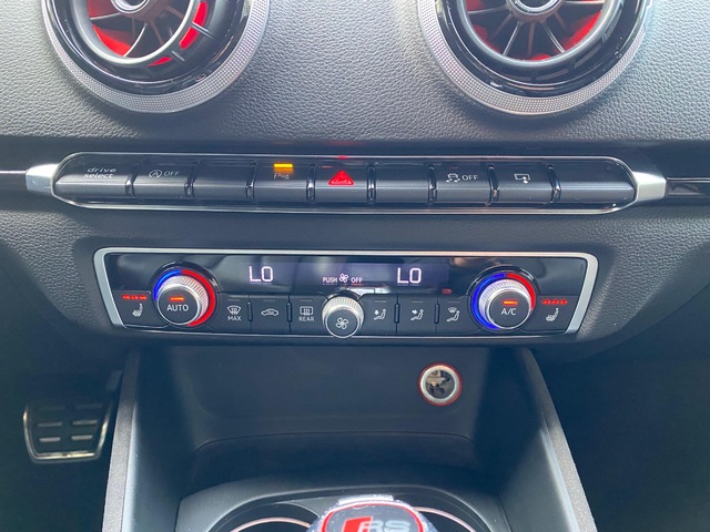 Audi RS3 Sportback 2.5 TFSI quattro 270 kW (367 CV) S tronic