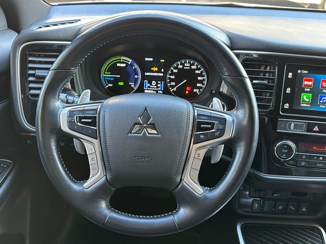 Mitsubishi Outlander 2.4 PHEV Kaiteki 4WD Auto 165 kW (224 CV)