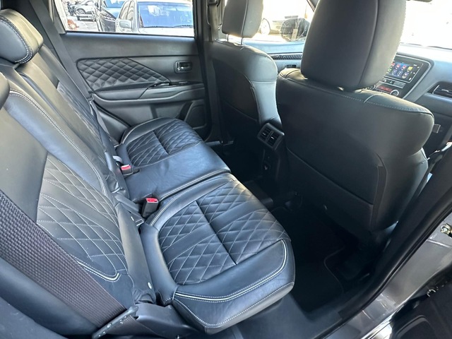 Mitsubishi Outlander 2.4 PHEV Kaiteki 4WD Auto 165 kW (224 CV)