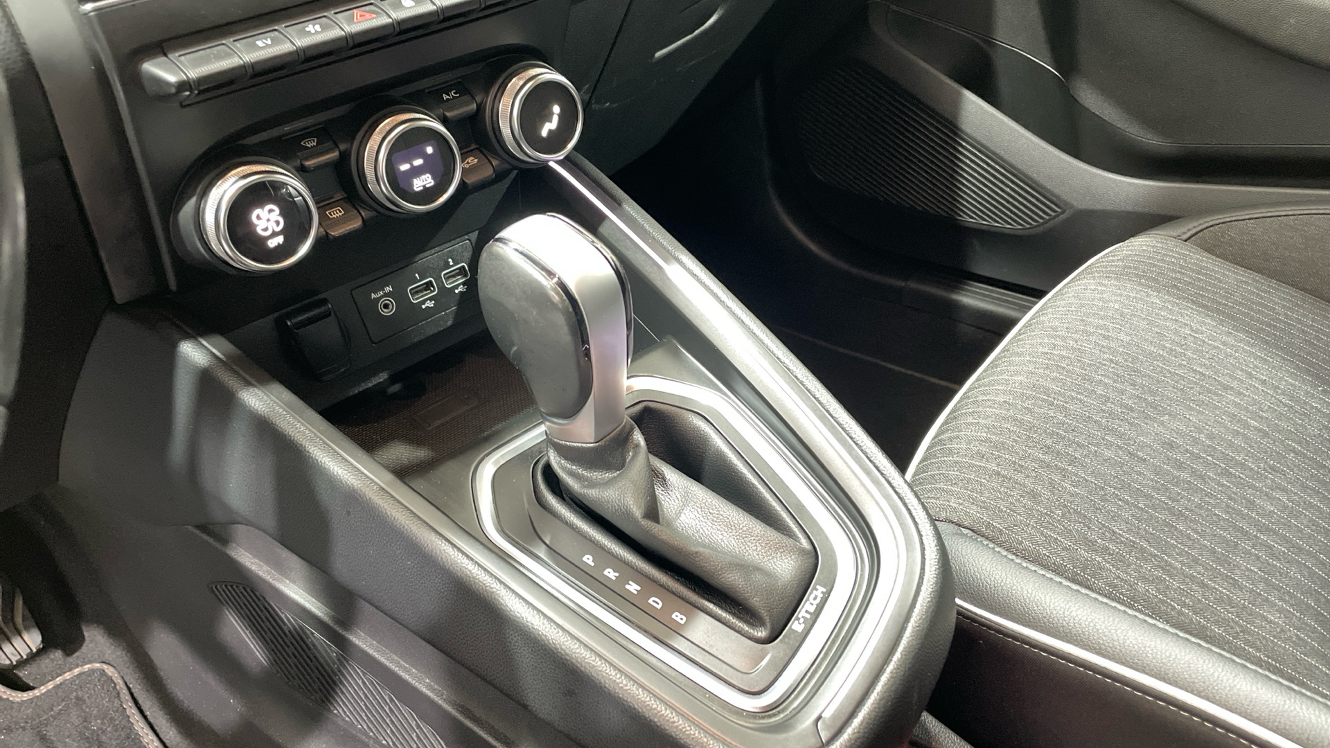 Renault Clio E-Tech Híbrido en Barcelona