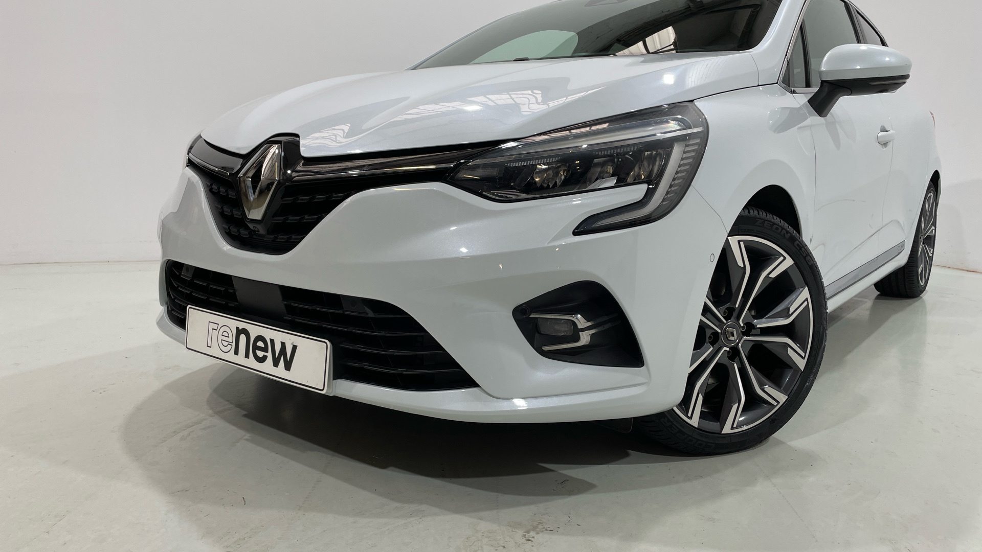 Renault Clio E-Tech Híbrido en Barcelona