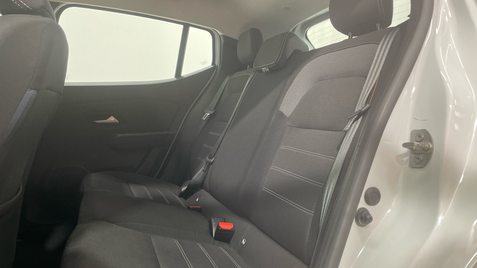 Dacia Sandero ECO-G 100 en Barcelona