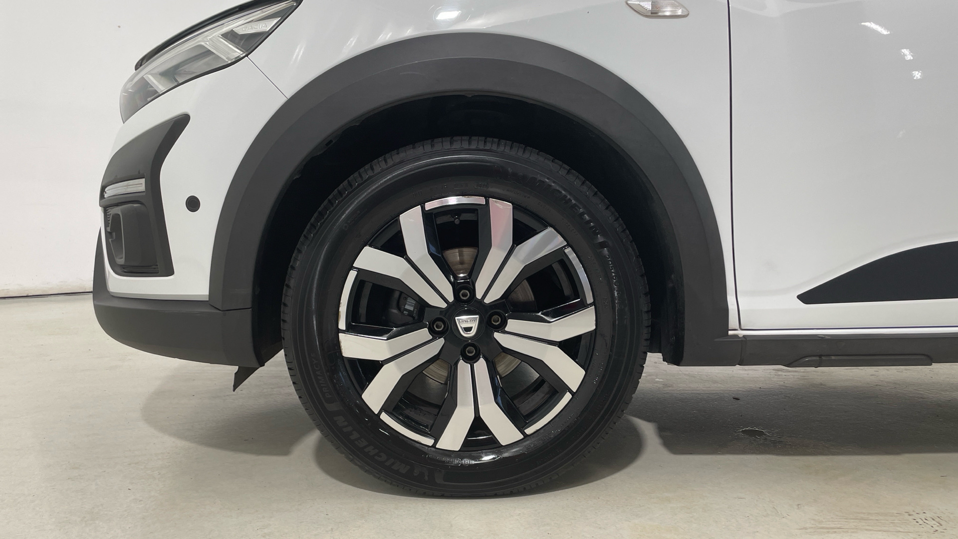 Dacia Sandero ECO-G 100 en Barcelona