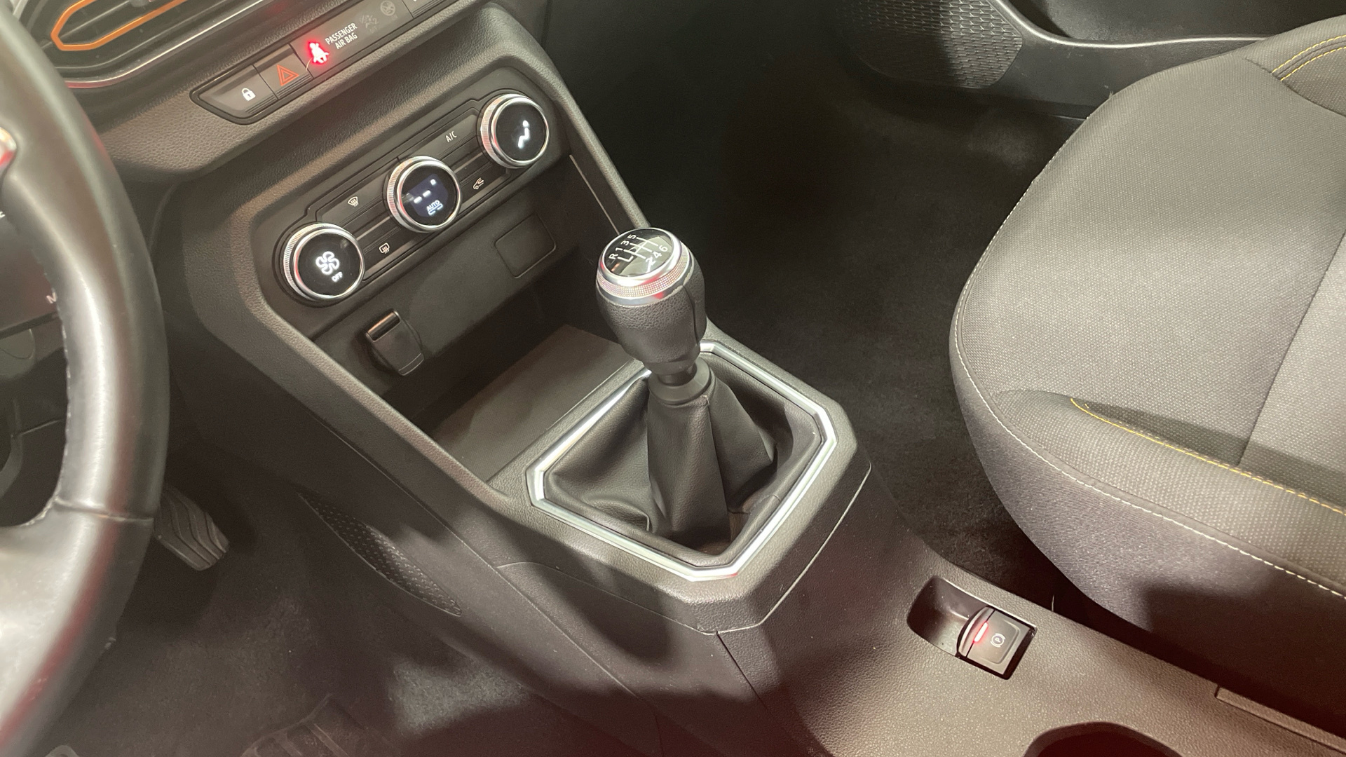 Dacia Sandero ECO-G 100 en Barcelona