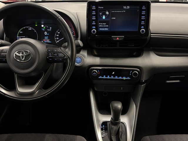 Toyota Yaris 120H Active Tech 85 kW (116 CV)