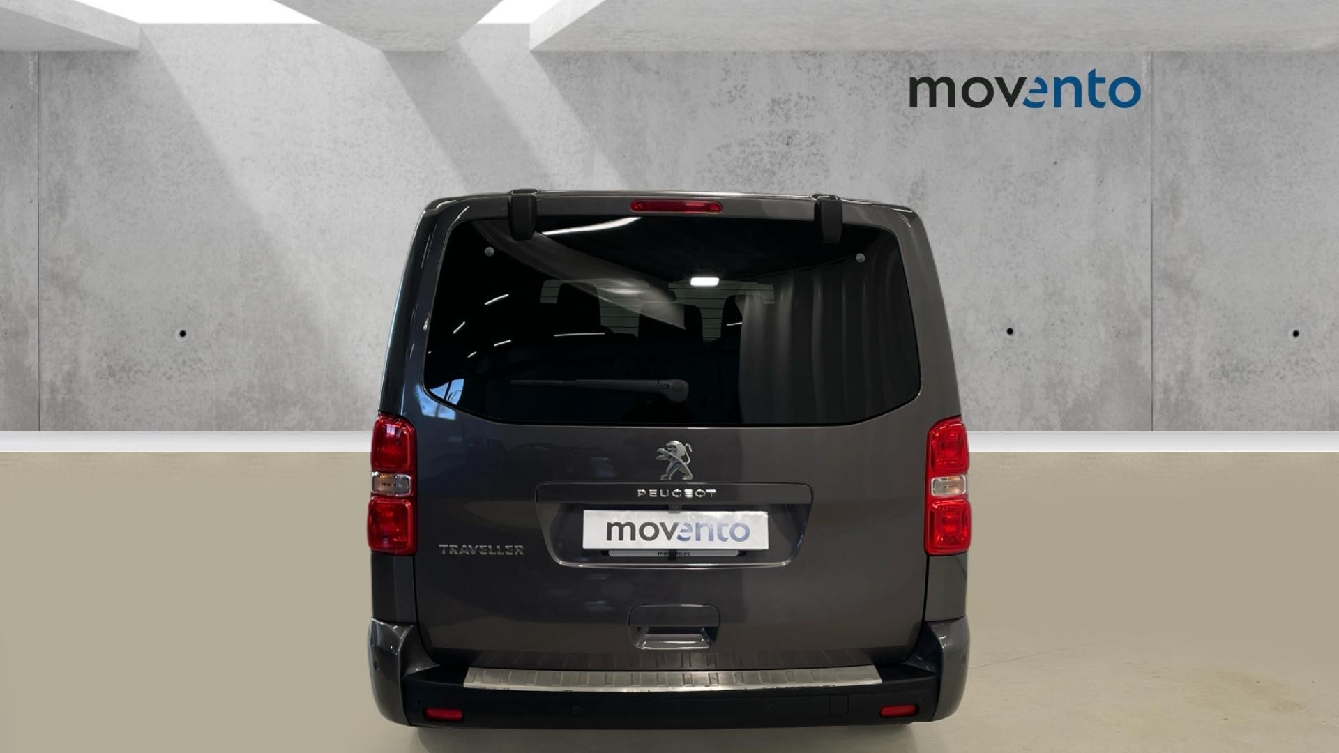 Peugeot Traveller BlueHDi 150 en Barcelona