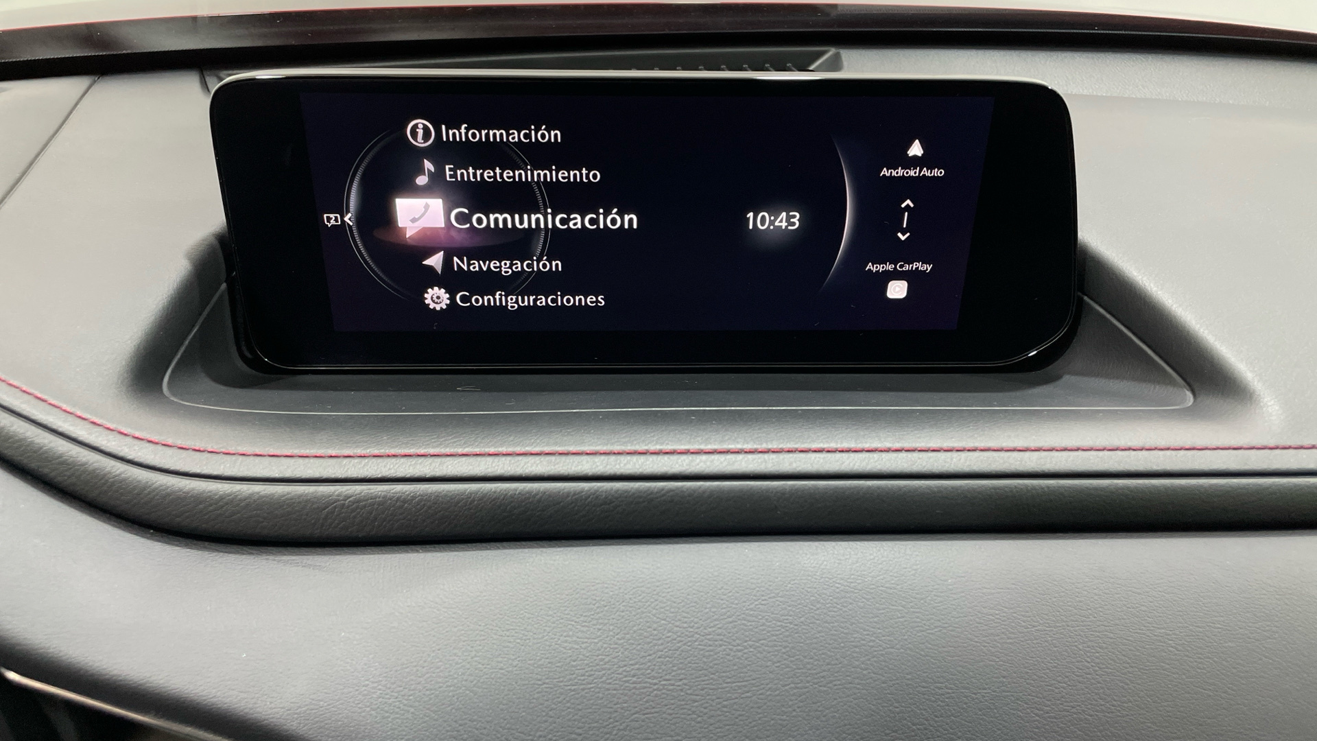 Mazda CX-30 e-SKY G MHEV en Barcelona